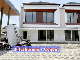 Rumah Baru Dalam Perumahan Di Condong Catur Sleman