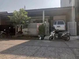 Dijual cepat rumah dikawasan Elite Taman Kopo indah