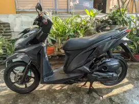 Dijual Motor Vario 125 2014