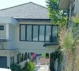 Dijual Rumah Mewah Siap Pakai Lokasi Gombel Tembalang Semarang