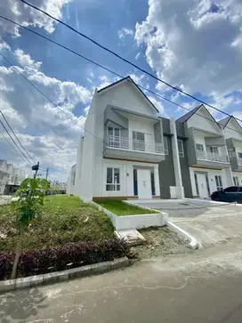 RUMAH BARU HOOK READY STOCK BEBAS DI PUSAT KOTA BEKASI UTARA