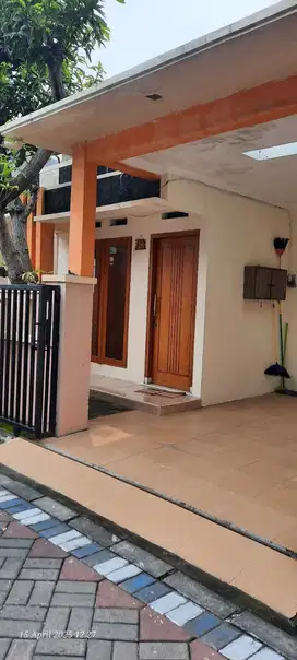Disewakan Rumah Pondok Maritim Sby Barat