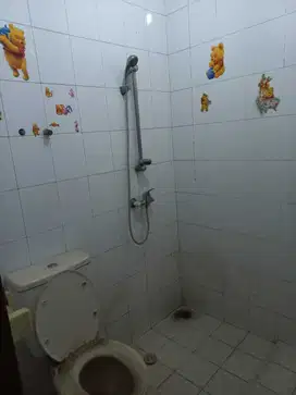 Di Jual Rumah di Komplek  Setraduta Permai Bandung.