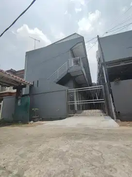 Rumah Kontrakan 12 Pintu di Duren Sawit, Jakarta Timur.