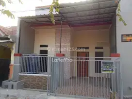 Rumah Baru Dalam Cluster Di Taman Harapan Baru Bebas Banjir