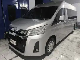 Hiace Premio 2.8 MT 2020