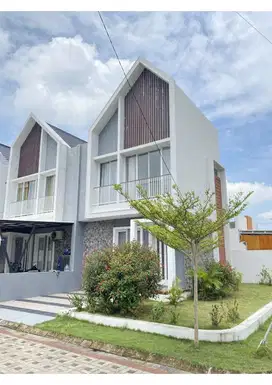 Di Jual Rumah 2 lantai Desain Elegan
