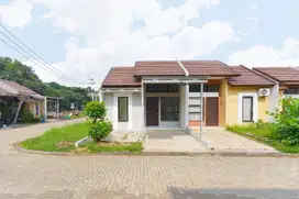 Rumah Strategis 1 Lantai Dekat Mall Paradise Serpong Siap KPR J-20195
