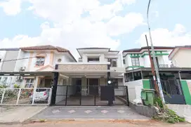 Rumah Strategis Dijual di Kencana Loka Dekat Stasiun Siap KPR J-20120