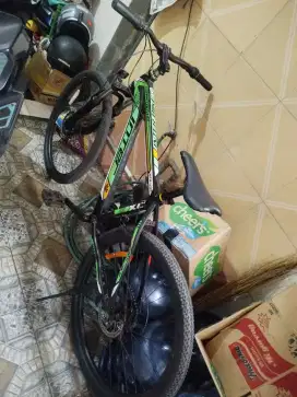 Sepeda MTB uk26 dobel cakram