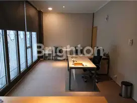 SIAP PAKAI OFFICE PARK RUKO BUKIT DARMO GOLF dkt graha famili pakuwon