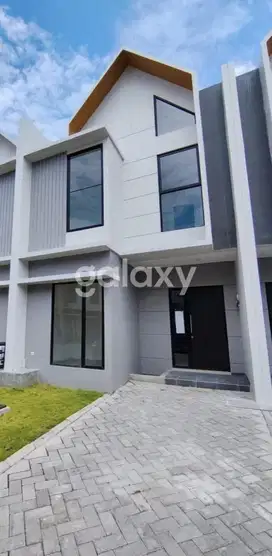 Rumah baru gress  Belum pernah ditempati Eastern Park Sukolilo Surabay