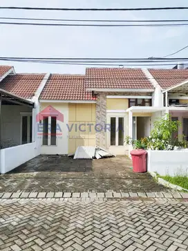 Hunian Nyaman Dekat Mitra Keluarga & Rungkut Aman, Bersih, dan Terawat
