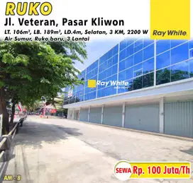 Disewakan Ruko Baru 3 Lantai Lokasi Jl Veteran Gading Sisa 1 Unit