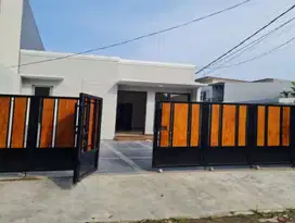 Rumah SHM Hadap Timur 15 Menit ke Mall Alam Sutera Siap Huni J-24623