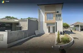 Rumah 2 Lantai Bagus Strategis di Southlake Residence Juanda