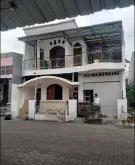 RUMAH DAERAH TLOGOSARI DI JL TRUMTUM PEDURUNGAN SEMARANG
