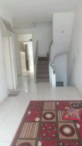 Dijual Rumah Terawat 3,5 Lantai di Jl Pagarsih Jamika Kota Bandung