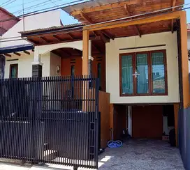 Jual Murah Rumah Terawat Di Sayap Turangga Dkt Buah Batu Trans studio