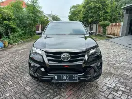 TOYOTA FORTUNER 2.5 VRZ TRD 2020
