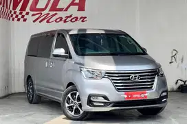 HYUNDAI H1 ROYALE DISEL A/T 2018