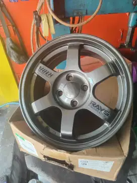 R15  vleg TE 37  rays