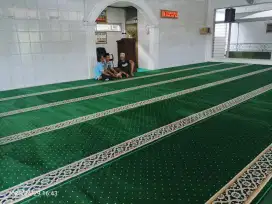 Karpet Masjid Berkualitas, Harga Bersahabat – Solusi Hemat dan Elegan
