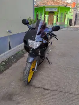 Jual cepet ninja rr hitam 2007