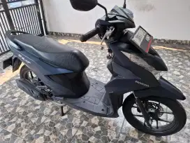 Honda beat deluxe CBS iss 110 LED 2023 bln 11 pajak panjang scoopy mio