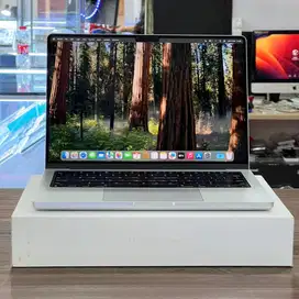 Macbook Pro M3 13” 512Gb Silver
