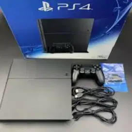 PlayStation 4 mulus terawat