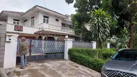 Dijual Rumah Lokasi Strategis di Pondok Indah Bebas Banjir (nego)