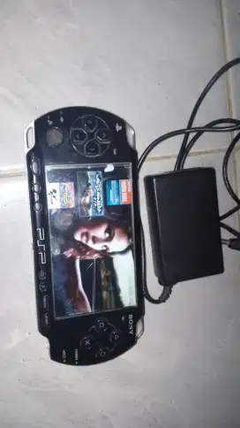 Psp seri 2000 MCC 8gb nego