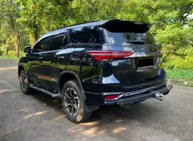TDP MINIM Kredit VRZ 2.4 TRD Diesel Facelift 2021 Hitam Bisa BUNGA 0%