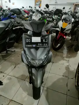 Yamaha freego 125 cc 2020 abu-abu