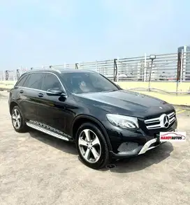 Mercedes Benz GLC 250 Tahun 2017 Automatic Hitam Metalik