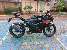 58@:DP:500 RBU F KAB GSX150R HITAM ON