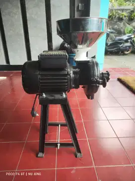 mesin grinder,penggiling, penepung yamamoto sy-150