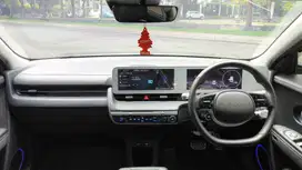 KM 11Rb // HYUNDAI IONIQ 5 Signature Long Range BlueLink // 2023
