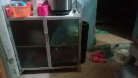 Rak piring kecil