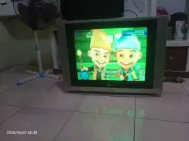 Tv Lg flatron 29 inch + Stb.