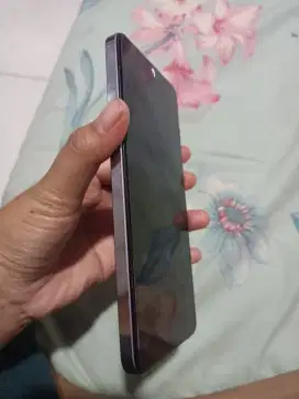 Vivo Y100 4G 8/256GB Like New pemakaian 8 bln