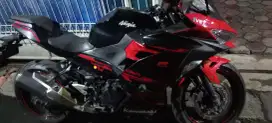 Dijual motor Kawasaki ninja 250