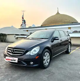 Mercedes Benz R280 Tahun 2009 Automatic Hitam