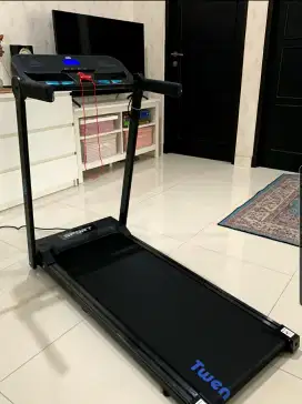 Treadmill listrik twen, alat fitness murah