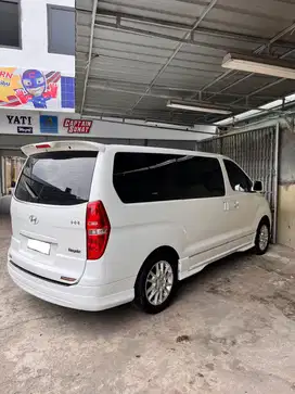 Hyundai H-1 2015 Bensin