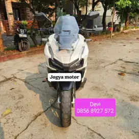 Honda adv 160 cbs th 2023 motor second rasa baru