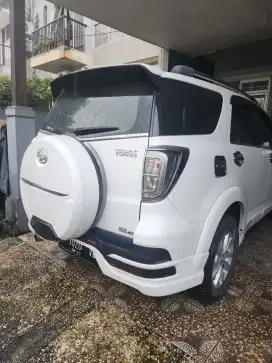 Daihatsu Terios TX R A/T 2015