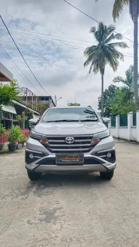 Toyota Rush 1.5 GR Sport AT, 2022