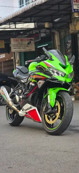 ZX25R / ZX25 R ABS SE KRT